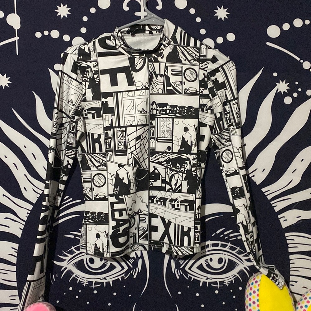 Long sleeve shirt